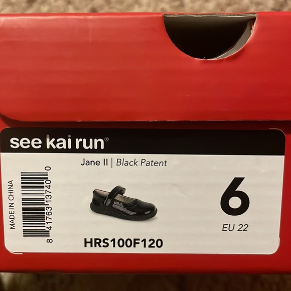 See Kai Run Black Patent Leather Shoes - Picture 6 of 6